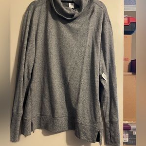 Amazon essentials turtle neck sweatshirt size 2X